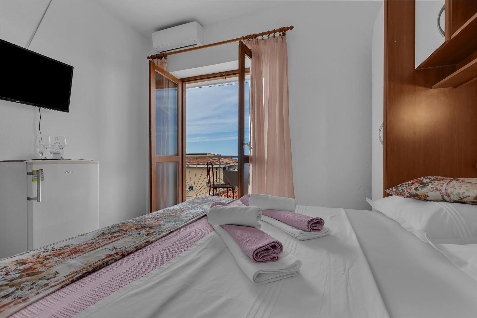 Apartament And Mila *