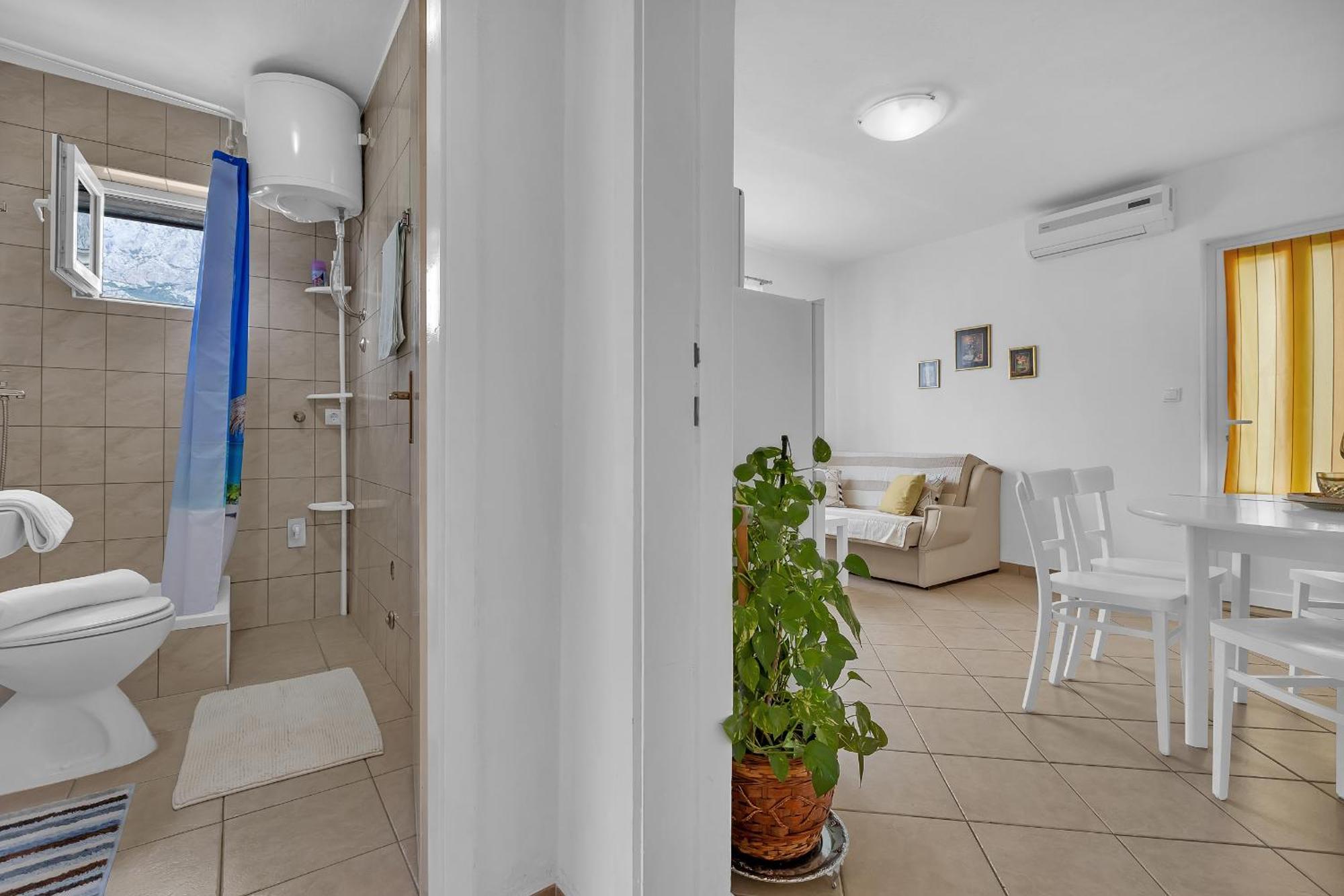 Apartament And Mila